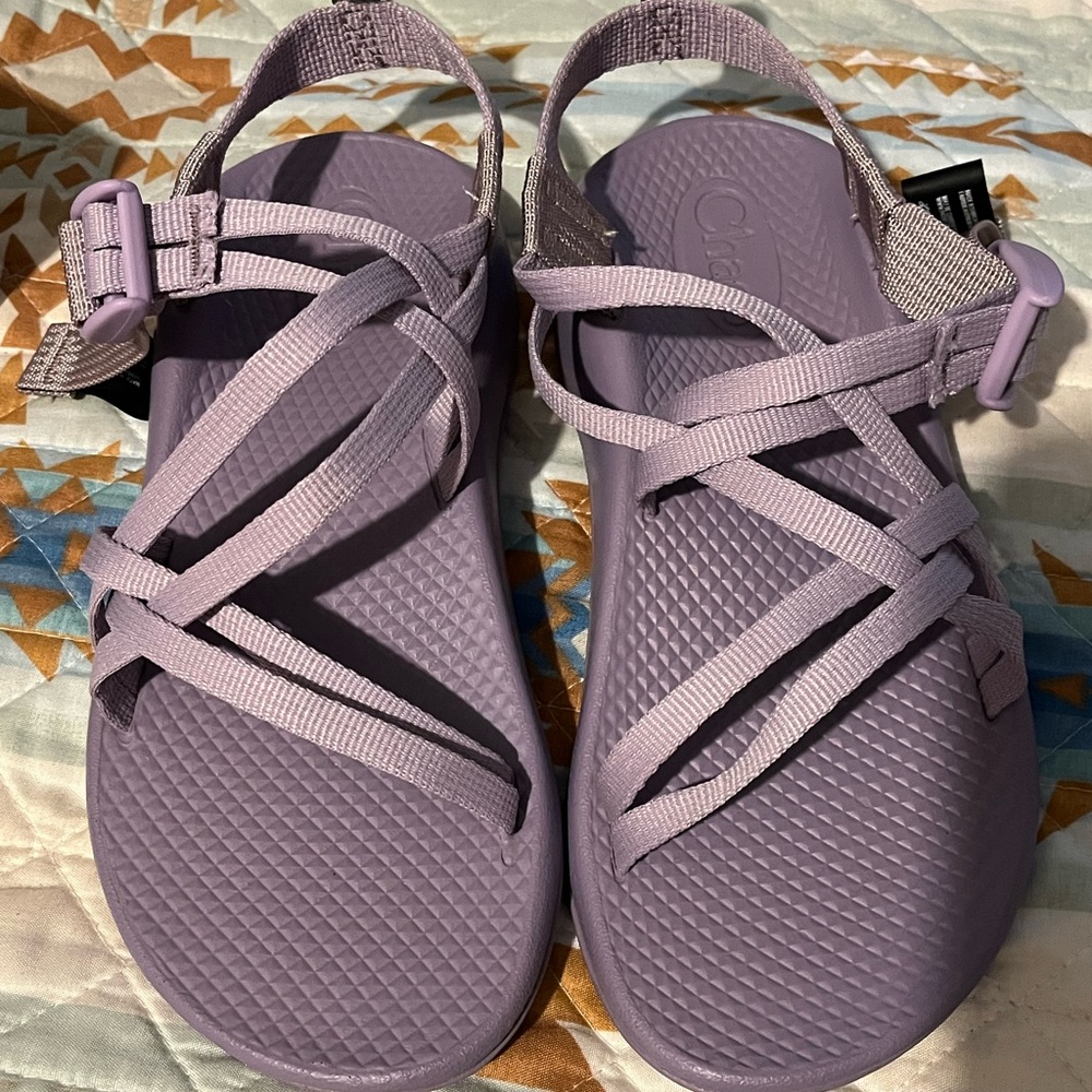 Kids Chaco purple size 3